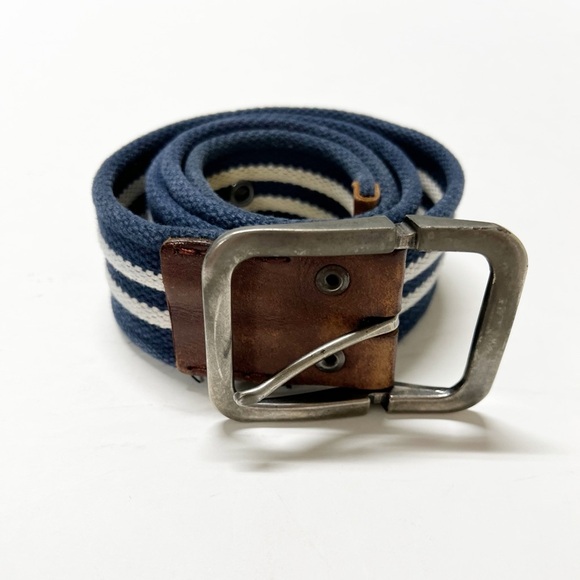 Timberland Mens Vintage White Navy Striped Canvas Grommet Detail Leather Belt - Picture 1 of 9